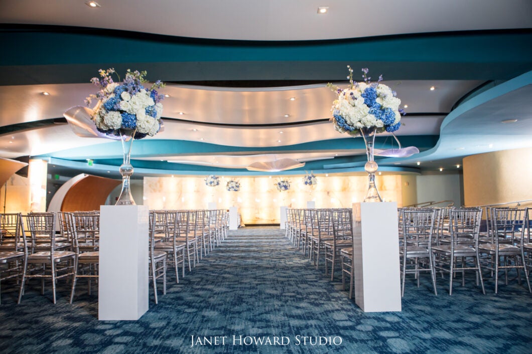 Host Your Wedding at Georgia Aquarium 30